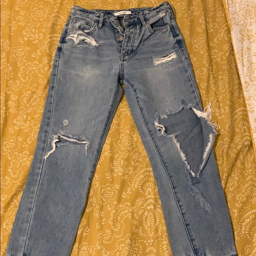 Mom Jeans